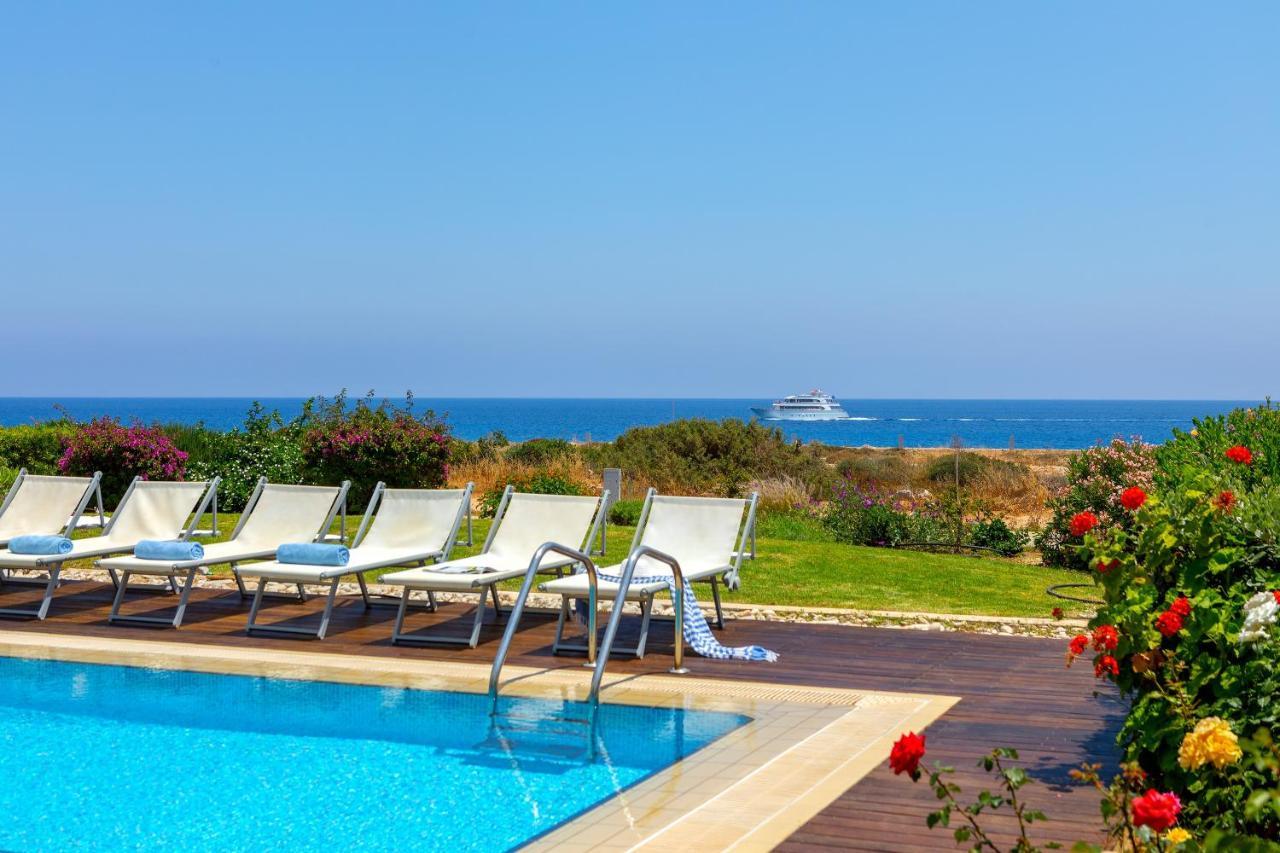 Protaras Beachfront Villa Alia Exteriér fotografie