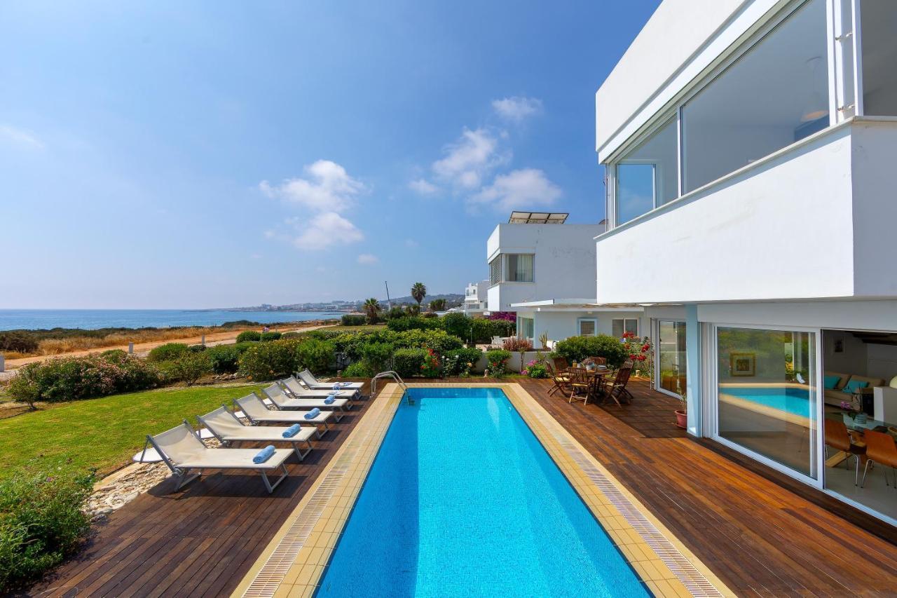 Protaras Beachfront Villa Alia Exteriér fotografie