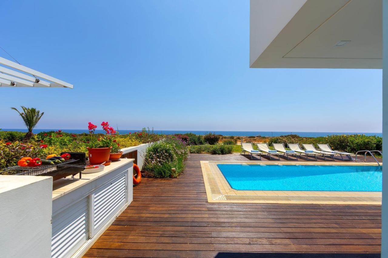 Protaras Beachfront Villa Alia Exteriér fotografie