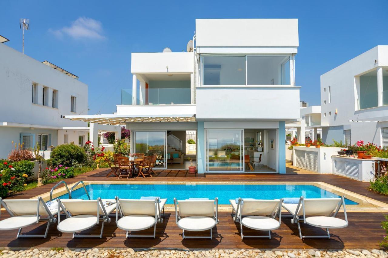 Protaras Beachfront Villa Alia Exteriér fotografie