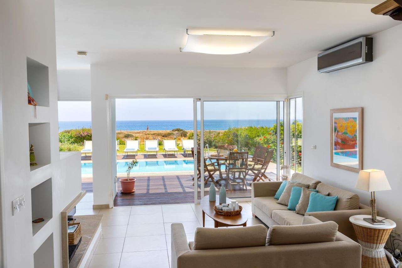 Protaras Beachfront Villa Alia Exteriér fotografie