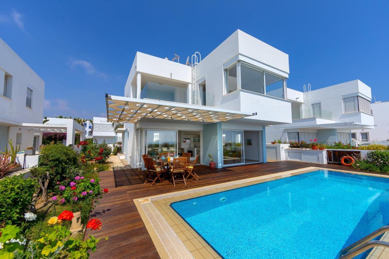 Protaras Beachfront Villa Alia Exteriér fotografie