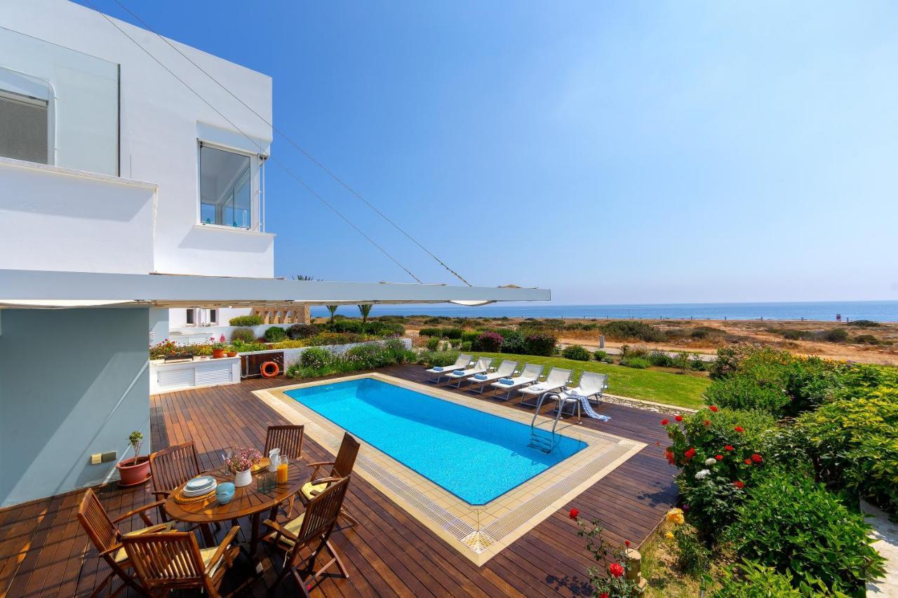Protaras Beachfront Villa Alia Exteriér fotografie