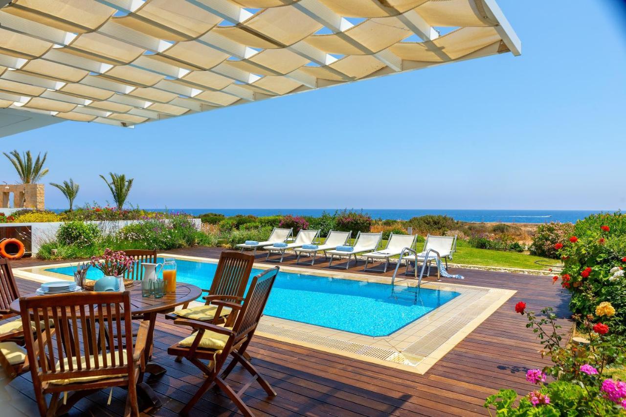 Protaras Beachfront Villa Alia Exteriér fotografie